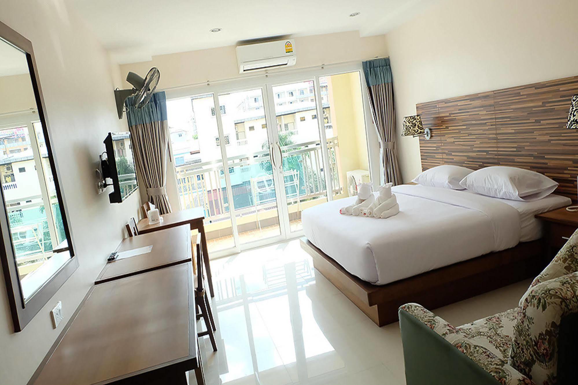 D Hotel Pattaya Zewnętrze zdjęcie